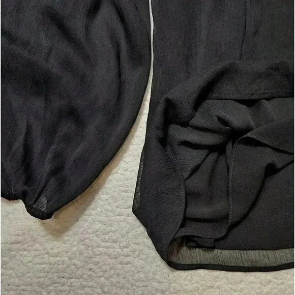 Nordstrom Rack DR2 Long balloon Sleeve Blouse Top sheer lined Size Medium NWT - Picture 11 of 11